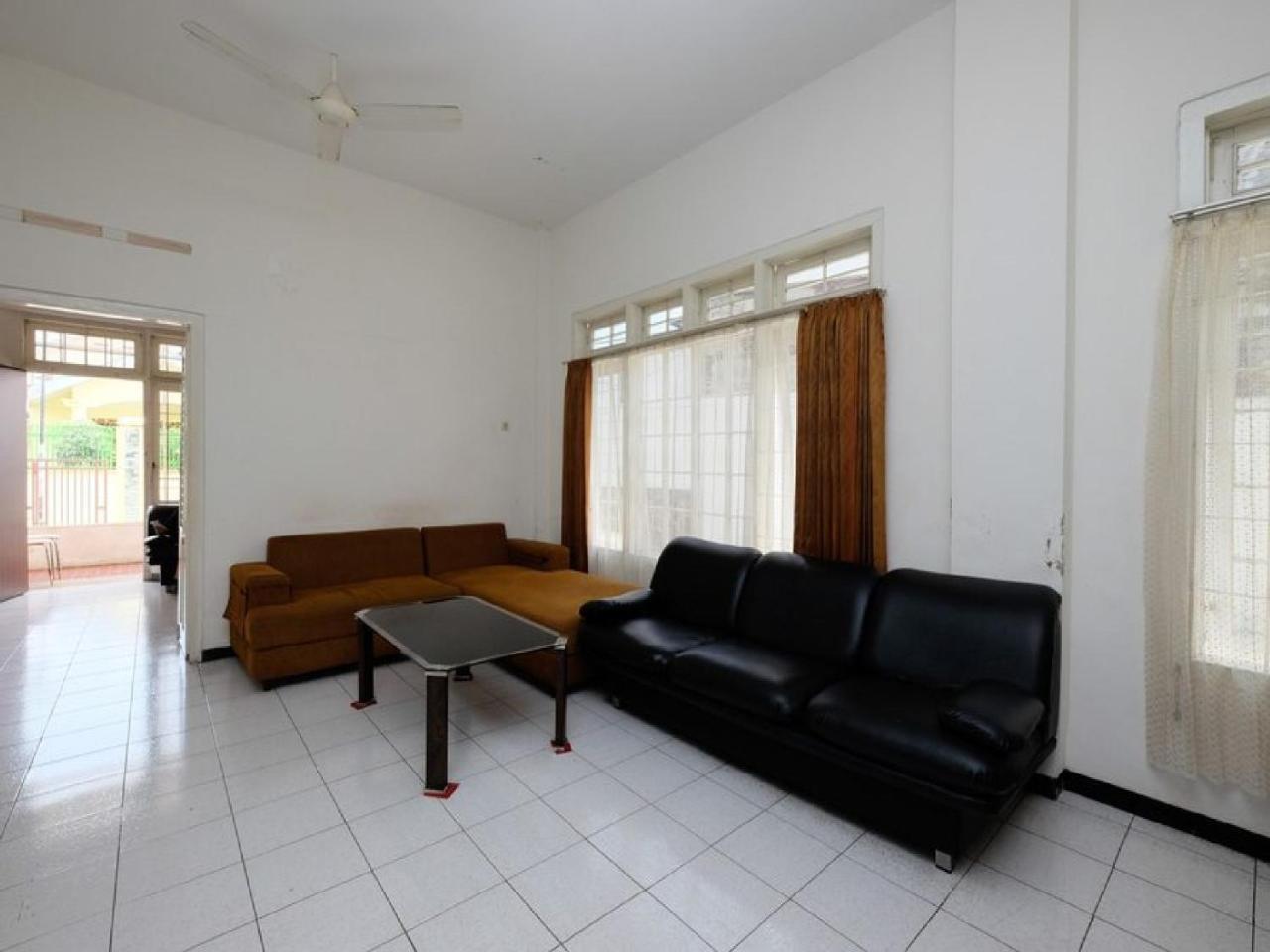 Reddoorz Near Moro Mall Purwokerto Exterior photo